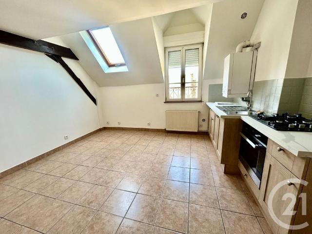 Location Appartement 2 pièces 47m² NEMOURS 77140