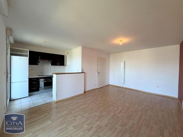 Location Appartement 2 pièces 47m² ST CYR SUR LOIRE 37540