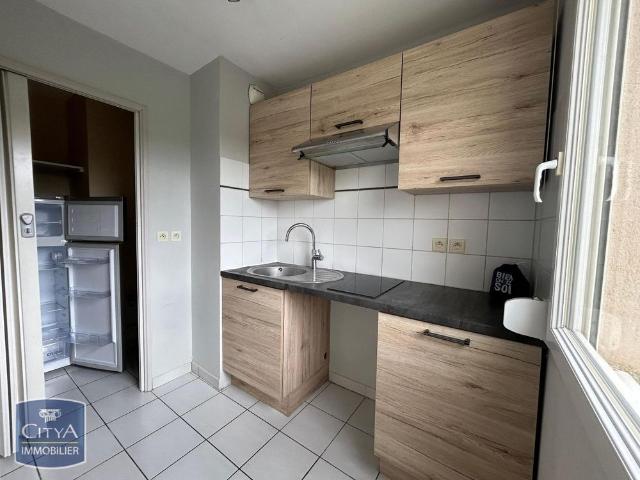 Location Appartement 2 pièces 47m² ST MICHEL 16470
