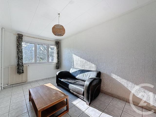 Location Appartement 2 pièces 47m² PONTHIERRY 77310