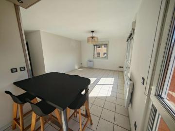 Location Appartement 2 pièces 47m² RUMILLY 74150