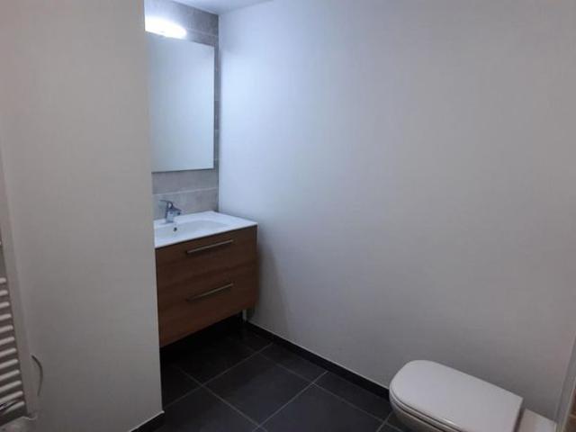 Location Appartement 2 pièces 47m² THONON LES BAINS 74200