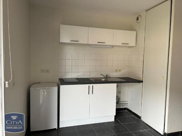 Location Appartement 2 pièces 47m² VENDIN LE VIEIL 62880
