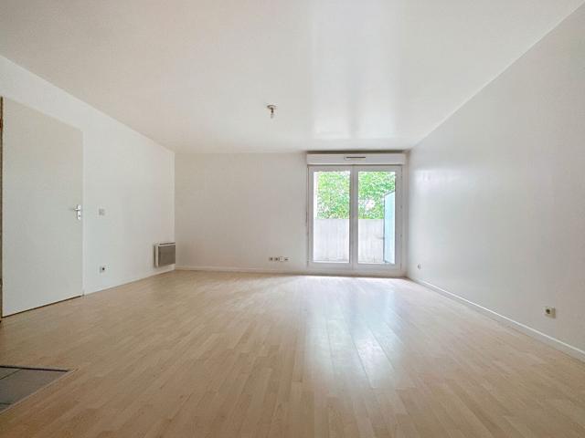 Location appartement 2 pièces, 44.50m², Carrières sous Poissy
