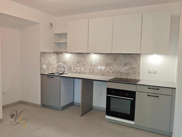 Location Appartement 2 pièces 44.72 m2 Cavaillon