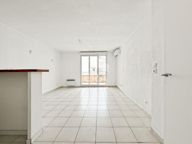 Location Appartement 2 pièces 44.72 m2 Marseille 13ème