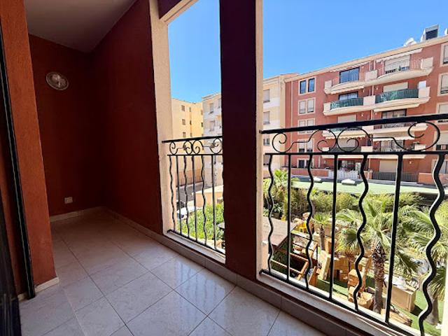 Location Appartement 2 pièces 44.9 m2 Saint raphael