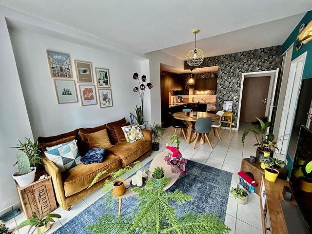 Location appartement 2 pièces, 44.00m², Nantes