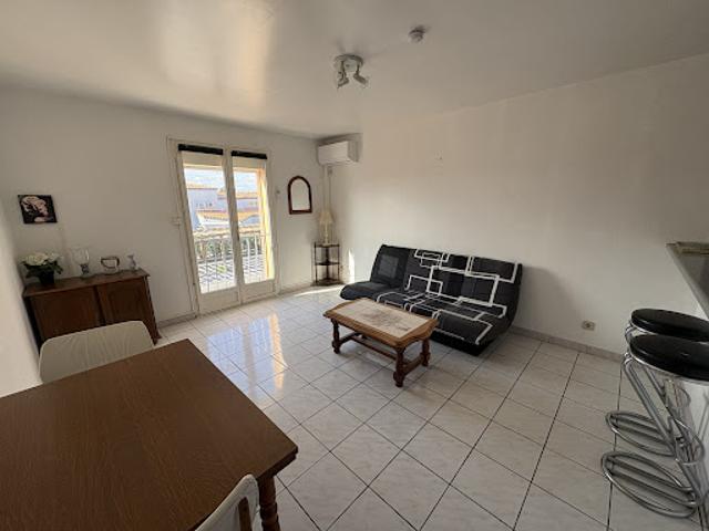 Location Appartement 2 pièces 44.02 m2 Saint Cyprien