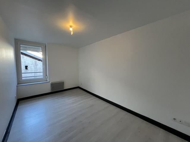 Location appartement 2 pièces, 44.39m², Épinal