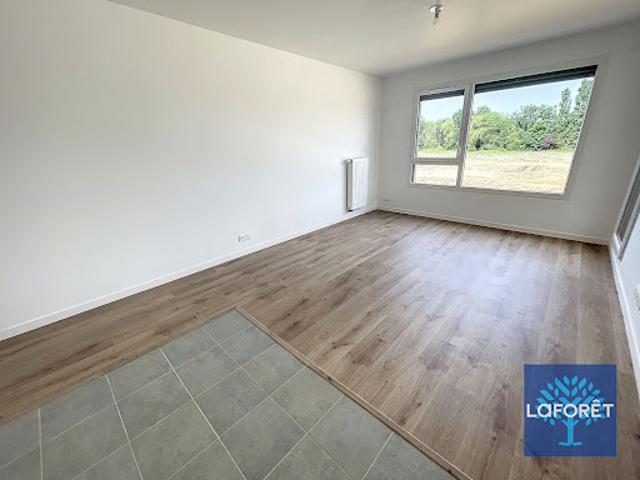 Location Appartement 2 pièces 44 m2 Bretigny sur orge