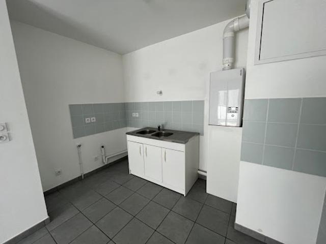 Location Appartement 2 pièces 44 m2 Chambery