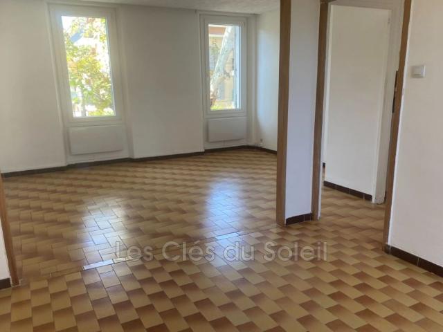 Location appartement 2 pièces 44 m² La Seyne sur Mer