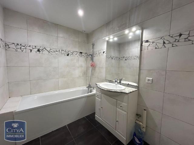 Location Appartement 2 pièces 44m² BORDEAUX 33000