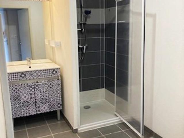 Location Appartement 2 pièces 44m² BEZIERS 34500