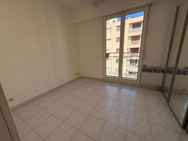 Location Appartement 2 pièces 44m² BEAULIEU SUR MER 06310