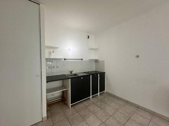 Location Appartement 2 pièces 44m² GRENOBLE 38000