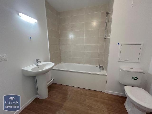 Location Appartement 2 pièces 44m² DOURDAN 91410