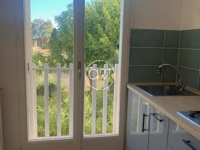 Location Appartement 2 pièces 44m² HYERES 83400