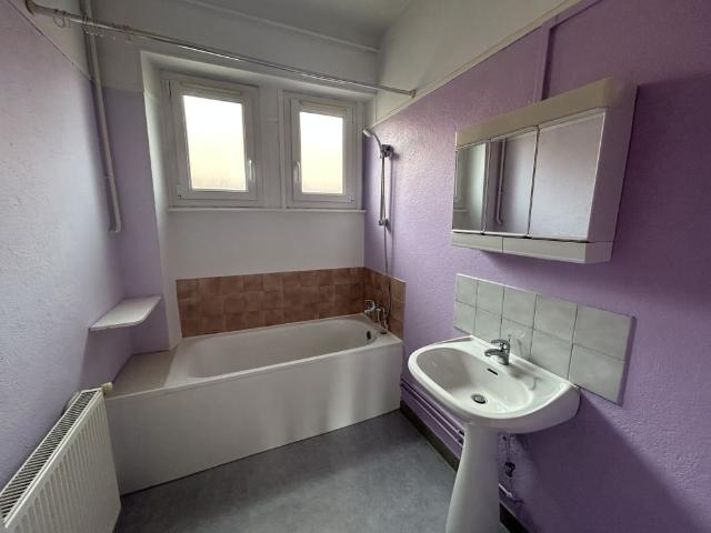 Location Appartement 2 pièces 44m² LE CREUSOT 71200