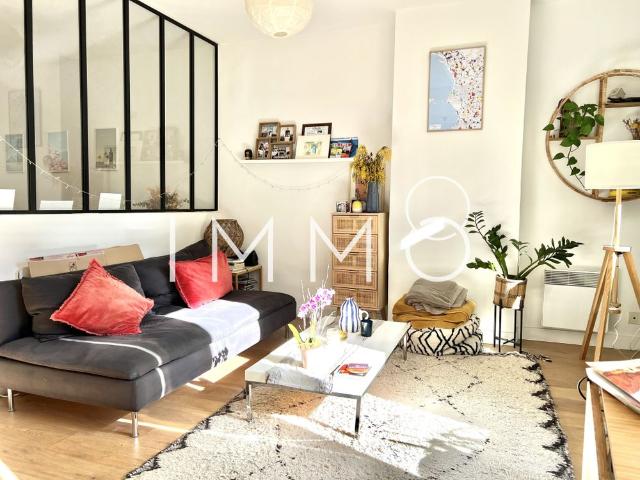 Location Appartement 2 pièces 44m² MARSEILLE 7ème