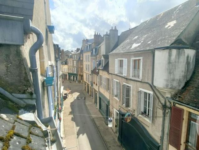 Location Appartement 2 pièces 44m² NEVERS 58000