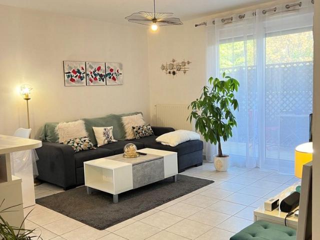 Location Appartement 2 pièces 44m² SEYSSINS 38180