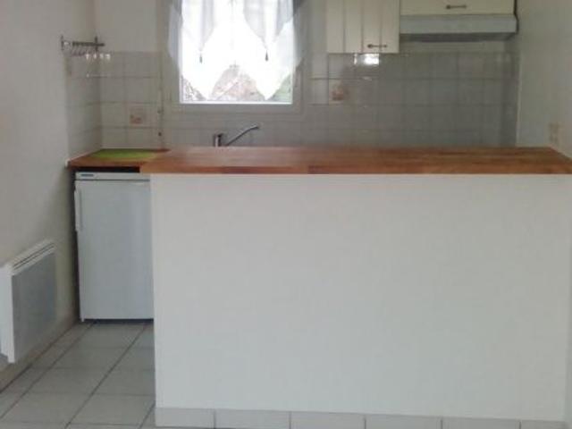 Location Appartement 2 pièces 44m² ST JEAN DE LA RUELLE 45140