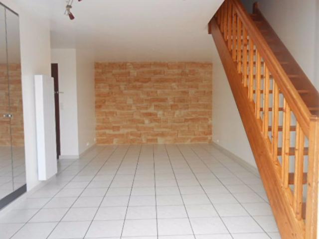 Location Appartement 2 pièces 44m² STE GENEVIEVE DES BOIS 91700
