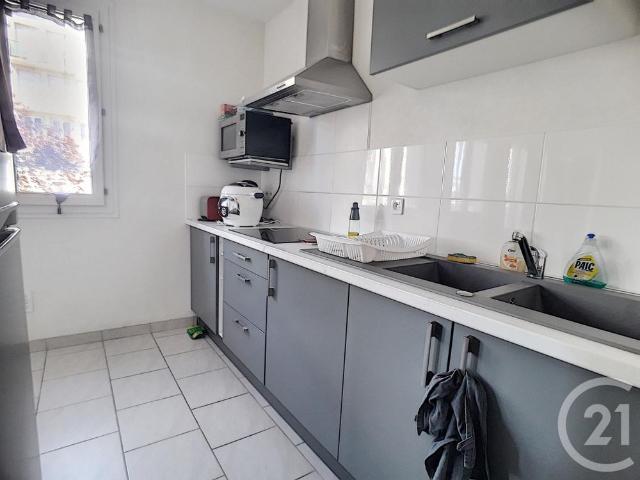 Location Appartement 2 pièces 44m² TROYES 10000