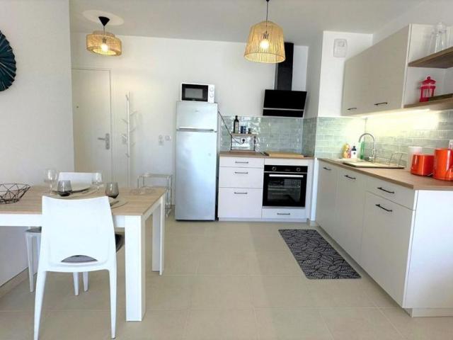 Location Appartement 2 pièces 44m² VENTABREN 13122