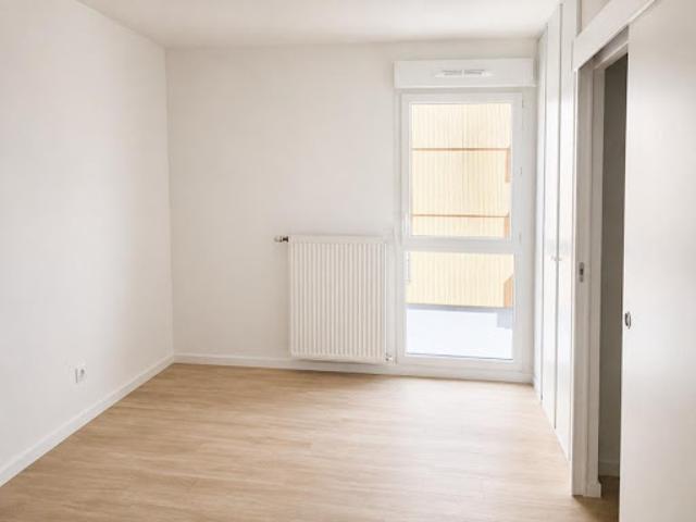 Location Appartement 2 pièces 45.6 m2 L'Isle d'Abeau