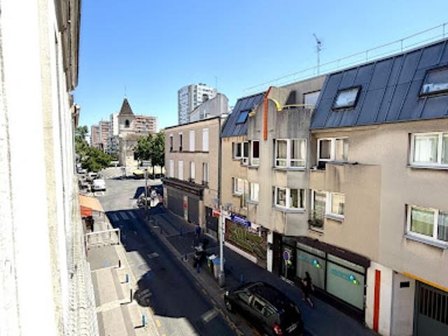 Location Appartement 2 pièces 45.7 m2 Bagnolet