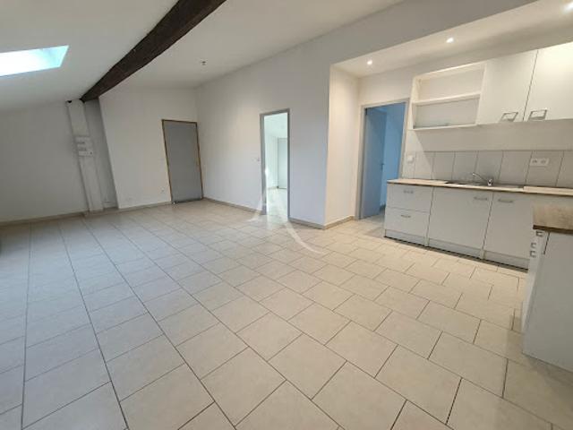 Location Appartement 2 pièces 45.83 m2 Lézignan Corbières
