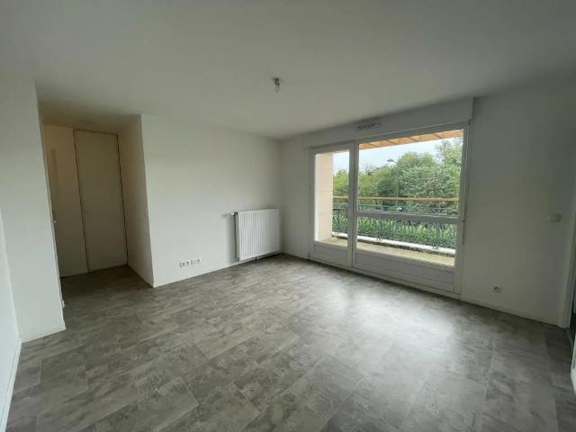 Location appartement 2 pièces, 45.83m², Meaux