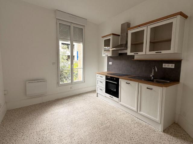 Location appartement 2 pièces, 45.00m², Soissons