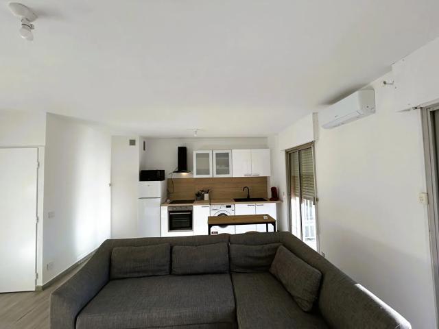 Location appartement 2 pièces, 45.05m², Perpignan
