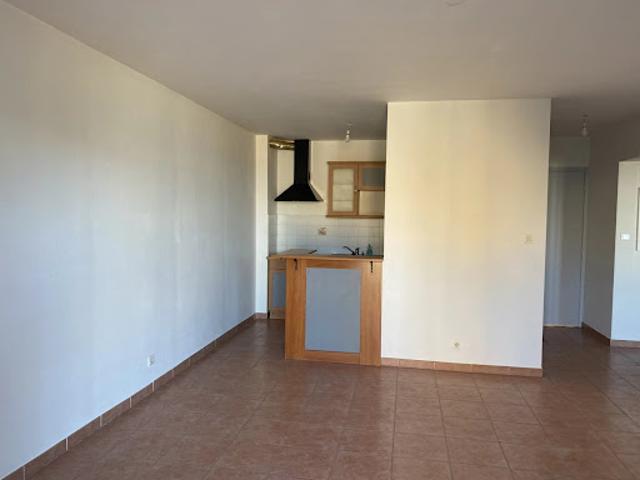 Location Appartement 2 pièces 45.22 m2 Saint Florent