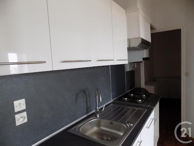 Location Appartement 2 pièces 45 m2 Bagnols sur ceze