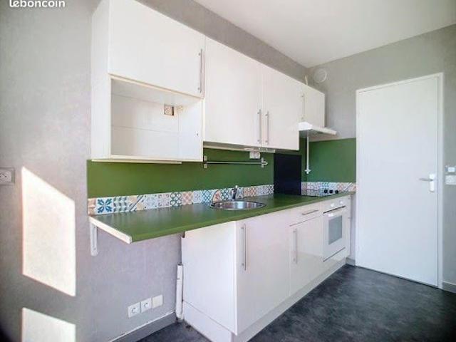 Location Appartement 2 pièces 45 m2 Chateauroux