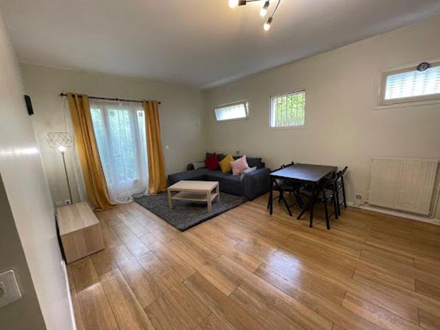 Location Appartement 2 pièces 45 m2 Osny