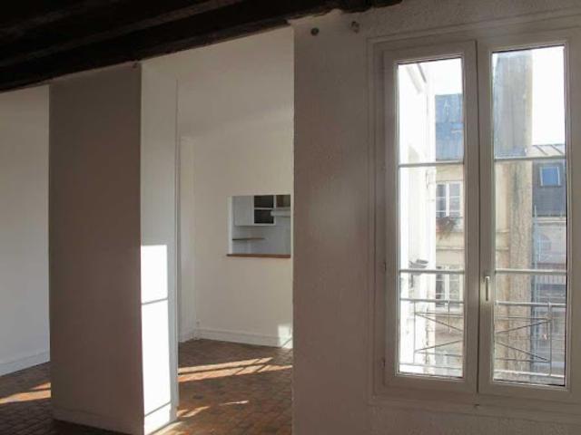 Location Appartement 2 pièces 45 m2 Paris 3ème