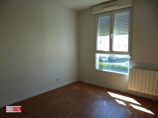 Location Appartement 2 pièces 45 m2 Pontoise