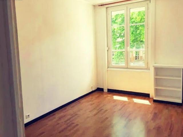 Location Appartement 2 pièces 45 m2 Saint Etienne