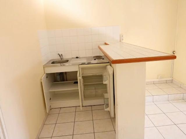 Location Appartement 2 pièces 45 m2 Saint Pierre le Moûtier