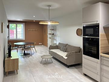 Location Appartement 2 pièces 45 m2 Saint Rémy de Provence