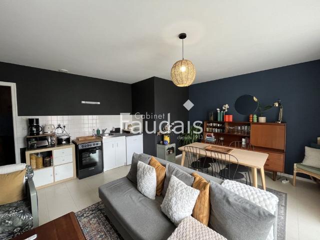 Location Appartement 2 pièces 45m² COUTANCES 50200