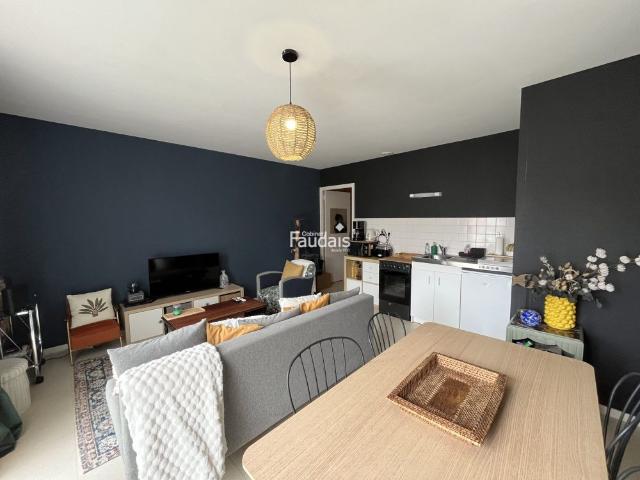 Location Appartement 2 pièces 45m² COUTANCES 50200