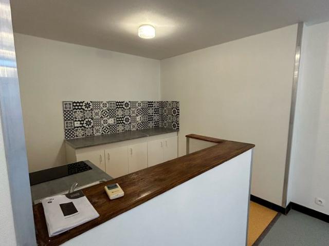 Location Appartement 2 pièces 45m² CHATELLERAULT 86100