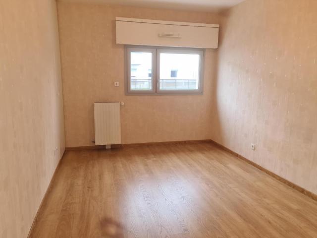 Location Appartement 2 pièces 45m² ANGERS 49000
